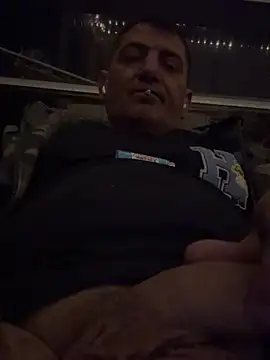 BULLBSX online show from April 21, 2026, 8:26 pm