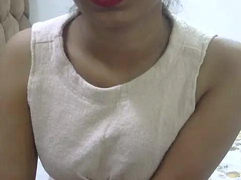 Snapshot of SONIYA_47 chatting on November 6, 2025, 7:34 am SONIYA 47 online show from November 6, 2025, 7:34 am