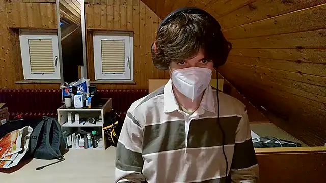 Snapshot of Imagerysin23 chatting on February 27, 2026, 5:35 pm Imagerysin23 online show from February 27, 2026, 5:35 pm