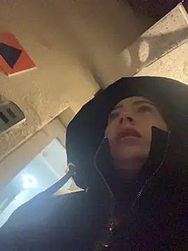 Reina Cummings online show from January 10, 2026, 5:03 am