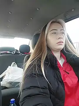 Snapshot of Reina_Cummings chatting on February 25, 2026, 6:24 am Reina Cummings online show from February 25, 2026, 6:24 am