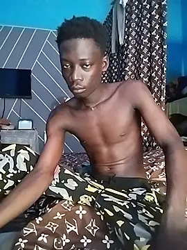 Snapshot of azomedo chatting on May 24, 2026, 10:48 am azomedo online show from May 24, 2026, 10:48 am