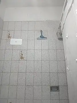 Auroraluna - online show from December 17, 2025, 7:41 pm