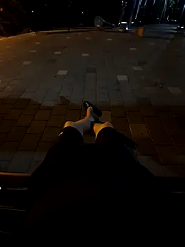 Snapshot of starvingo2002 chatting on September 14, 2025, 10:59 am starvingo2002 online show from September 14, 2025, 10:59 am