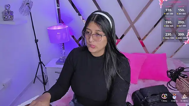 megann  up online show from November 16, 2025, 3:22 am