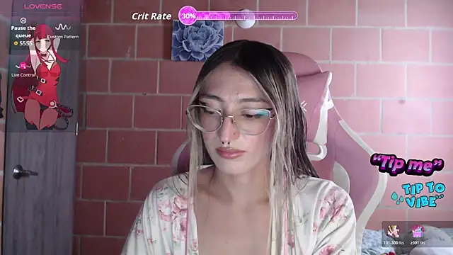 Andrea camilaaa online show from October 21, 2025, 4:28 pm