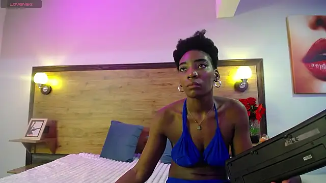 AlexandraCambell online show from February 1, 2026, 12:58 pm