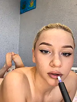 JennaOluretn online show from October 23, 2025, 8:57 am