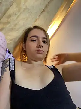 karla-thomsom10 online show from March 26, 2026, 8:18 pm