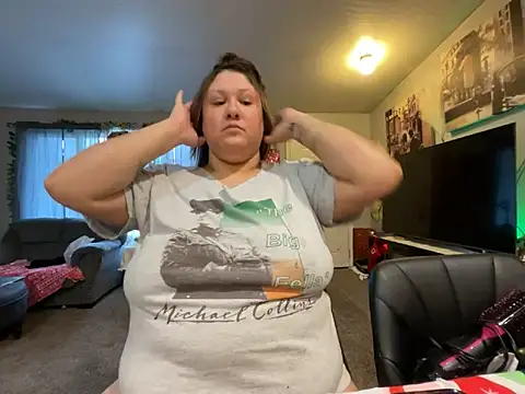 JizzyJazzunleashed online show from November 14, 2025, 4:43 pm