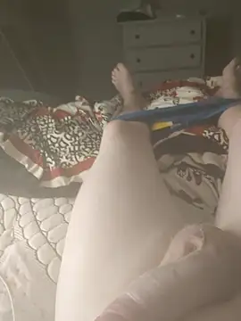 Lavoieya online show from November 12, 2025, 1:32 am