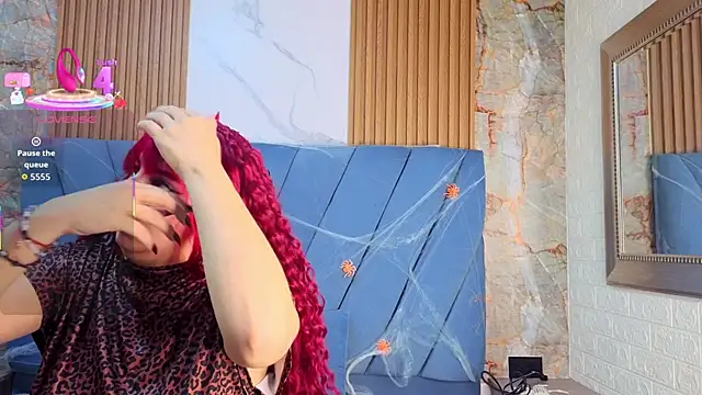 angel  red  online show from October 15, 2025, 3:16 am