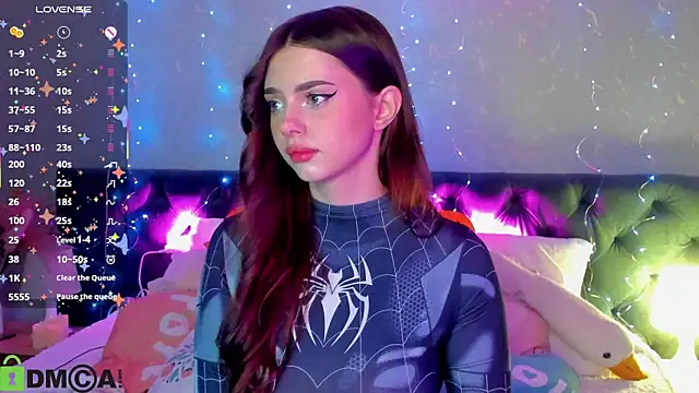  xna  online show from October 25, 2025, 1:05 am