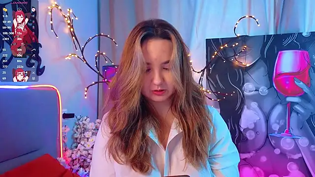 LucilleMcBride online show from November 28, 2025, 8:03 am