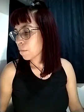 Snapshot of Katyuskka_love chatting on February 17, 2026, 3:37 am Katyuskka love online show from February 17, 2026, 3:37 am