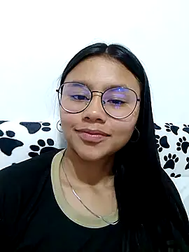 SofieLove 01 online show from March 27, 2026, 8:11 am