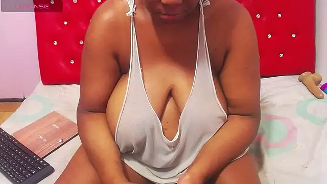 wonderfuldiana online show from December 23, 2025, 1:38 am