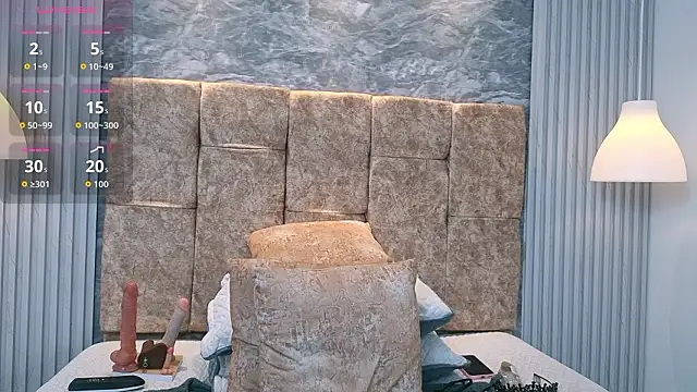 leilapons online show from March 23, 2026, 5:35 pm