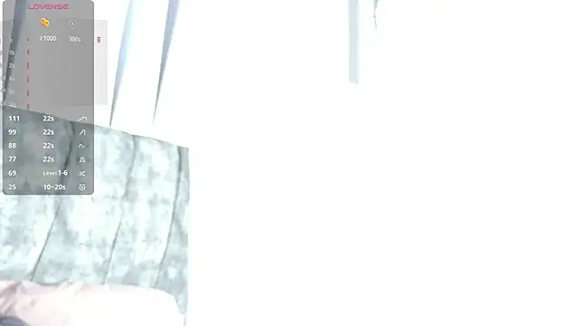 ValeriGallardo17 online show from October 18, 2025, 10:01 pm