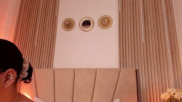 Rachell Jamess online show from October 27, 2025, 3:40 am