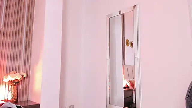 Rachell Jamess online show from September 21, 2025, 3:55 am