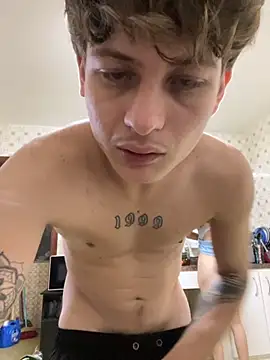 420BrancoSp online show from October 28, 2025, 11:25 pm