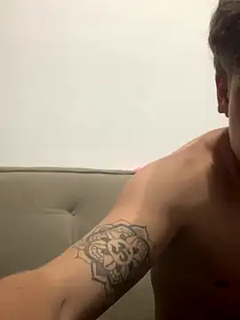 420BrancoSp online show from October 26, 2025, 4:13 am