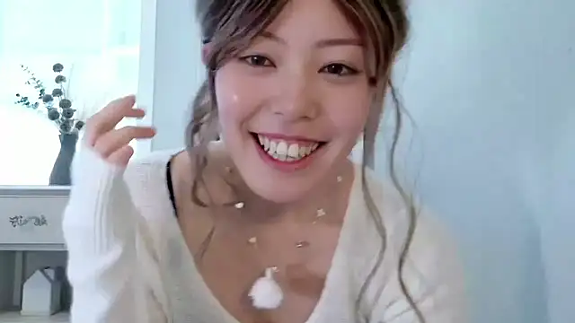 Nana with online show from April 26, 2026, 10:07 pm