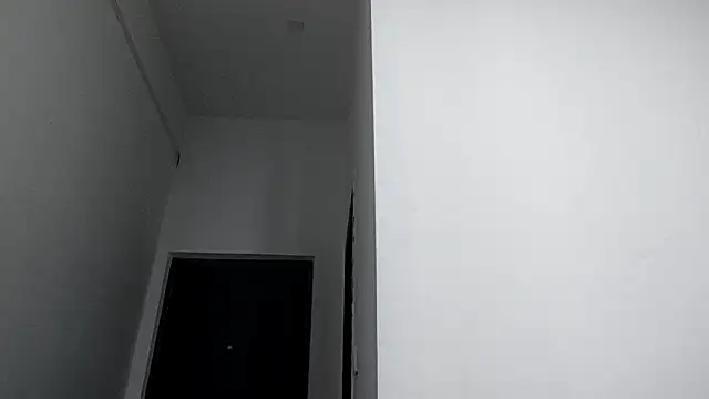 junjun1189 online show from April 18, 2026, 1:19 am