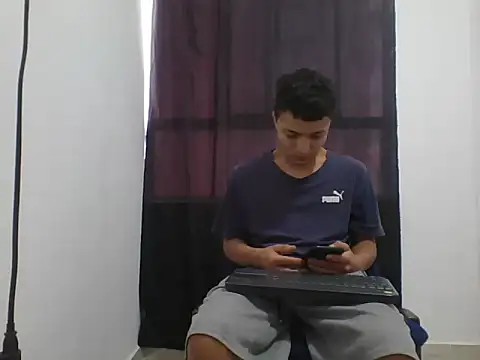 yissus 20  online show from October 16, 2025, 2:47 pm