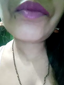 Snapshot of Sofia-ex chatting on May 29, 2026, 4:24 pm Sofia-ex online show from May 29, 2026, 4:24 pm