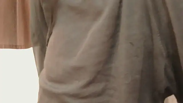 Cute-Bacchi online show from September 15, 2025, 1:28 am