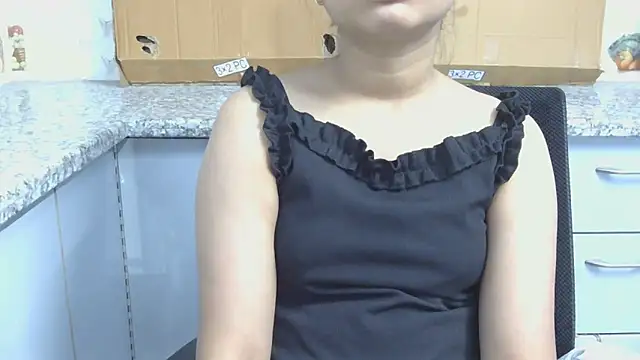 Cute-Bacchi online show from October 29, 2025, 2:10 am