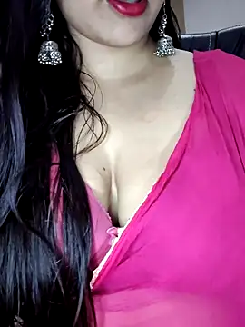 Snapshot of annanya01 chatting on September 9, 2025, 5:39 am annanya01 online show from September 9, 2025, 5:39 am