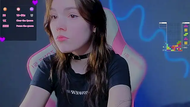 Snapshot of Sophie_SkyAngel chatting on July 25, 2026, 6:25 pm Sophie SkyAngel online show from July 25, 2026, 6:25 pm