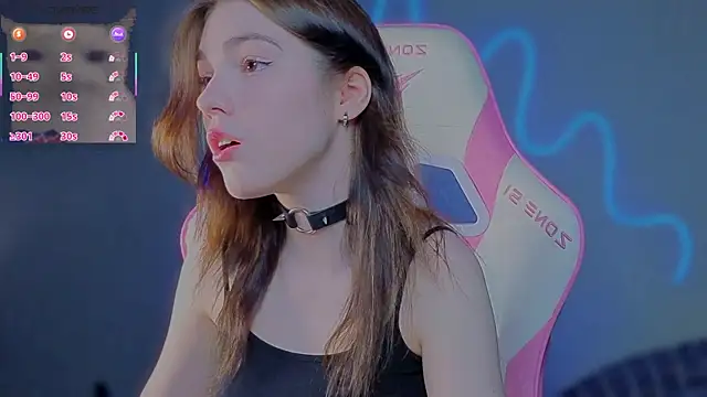 Snapshot of Sophie_SkyAngel chatting on July 12, 2026, 10:21 pm Sophie SkyAngel online show from July 12, 2026, 10:21 pm