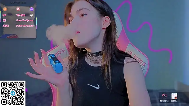 Sophie SkyAngel online show from April 21, 2026, 6:53 am