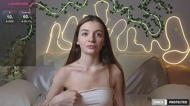 Alice-Meow online show from September 10, 2025, 7:35 pm