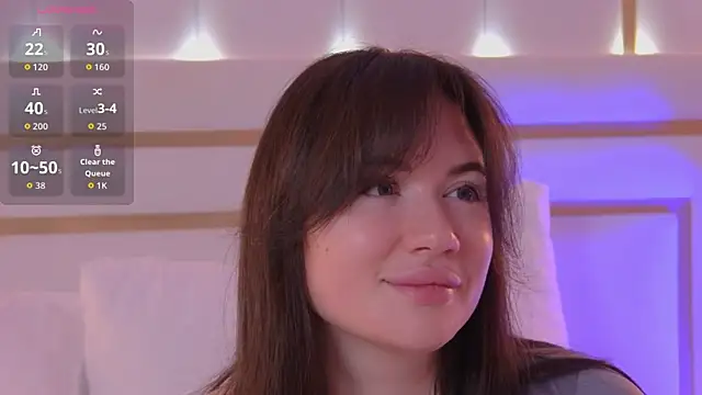 Snapshot of MeganStrain chatting on October 10, 2025, 3:07 am MeganStrain online show from October 10, 2025, 3:07 am