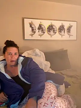 petalsexy online show from October 28, 2025, 5:01 pm