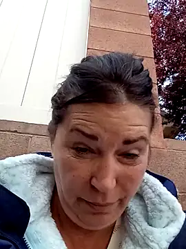 petalsexy online show from October 25, 2025, 4:51 pm