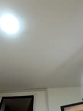 Snapshot of LilyCutee_ chatting on September 14, 2025, 5:46 pm LilyCutee online show from September 14, 2025, 5:46 pm