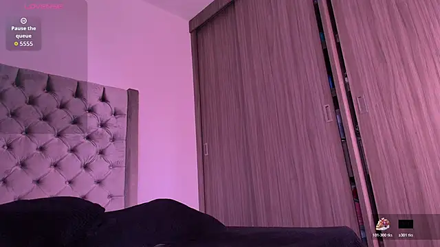 dreamsussi online show from March 19, 2026, 8:09 pm