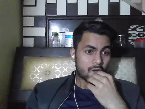 ursdreamperson online show from January 14, 2026, 3:37 pm