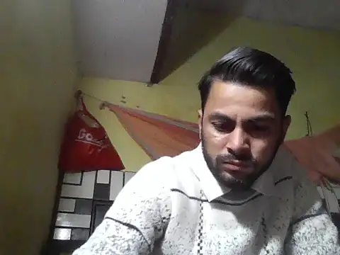 ursdreamperson online show from January 15, 2026, 5:44 am