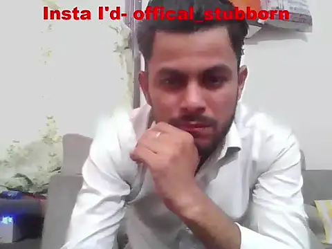 ursdreamperson online show from April 6, 2026, 1:34 am