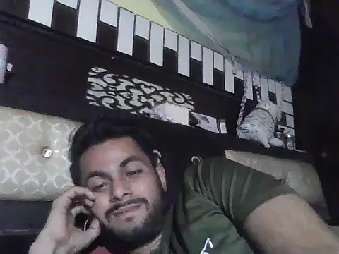 ursdreamperson online show from November 14, 2025, 2:54 pm