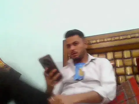 ursdreamperson online show from March 23, 2026, 2:00 am