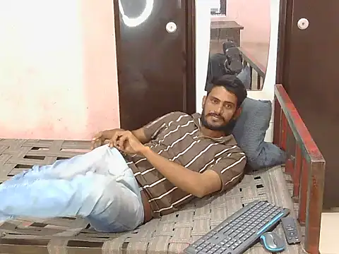 krishjaat43 online show from March 17, 2026, 4:32 pm