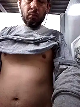 Snapshot of Lujor chatting on February 17, 2026, 4:48 pm Lujor online show from February 17, 2026, 4:48 pm